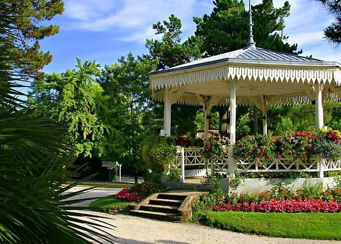 Maison Lumineuse Avec Jardin - Proche D'eyrac Et Commerces - Fr-1-420-133 阿卡雄