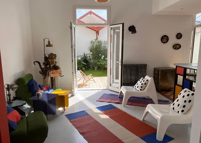 度假居 Maison Lumineuse Avec Jardin - Proche D'eyrac Et Commerces - Fr-1-420-133 阿卡雄