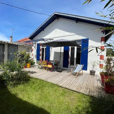 Maison Lumineuse Avec Jardin - Proche D'eyrac Et Commerces - Fr-1-420-133 別荘 アルカション