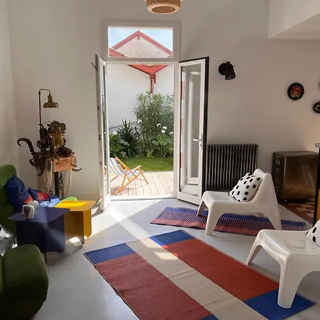 Casa de Férias Maison Lumineuse Avec Jardin - Proche D'eyrac Et Commerces - Fr-1-420-133 Arcachon